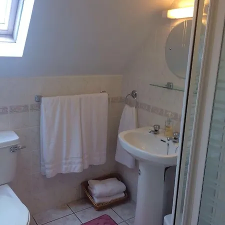 Bed & Breakfast Atlantic Wave House 3*